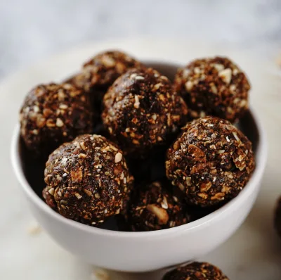 Almond & Date Bliss Ball - Bin Inn Wholefoods Market