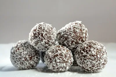 Christmas Rum Balls - Bin Inn Wholefoods Market
